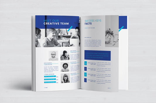 会社パンフレットテンプレート | Canva