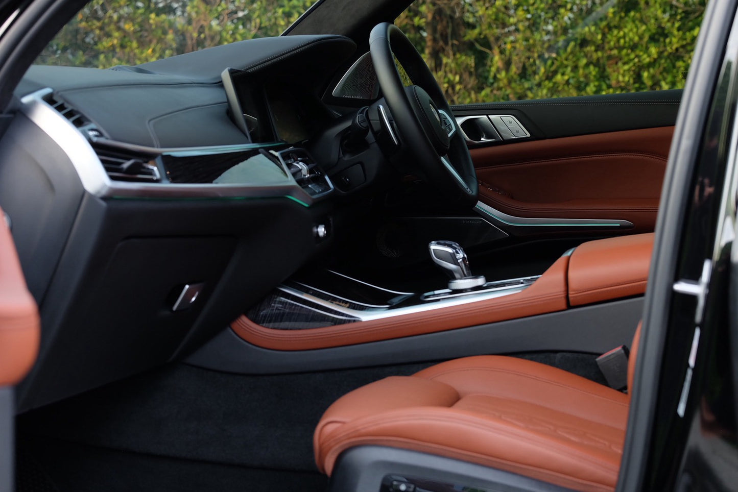 BMW X7 X-ドライブ 40d Mスポーツ