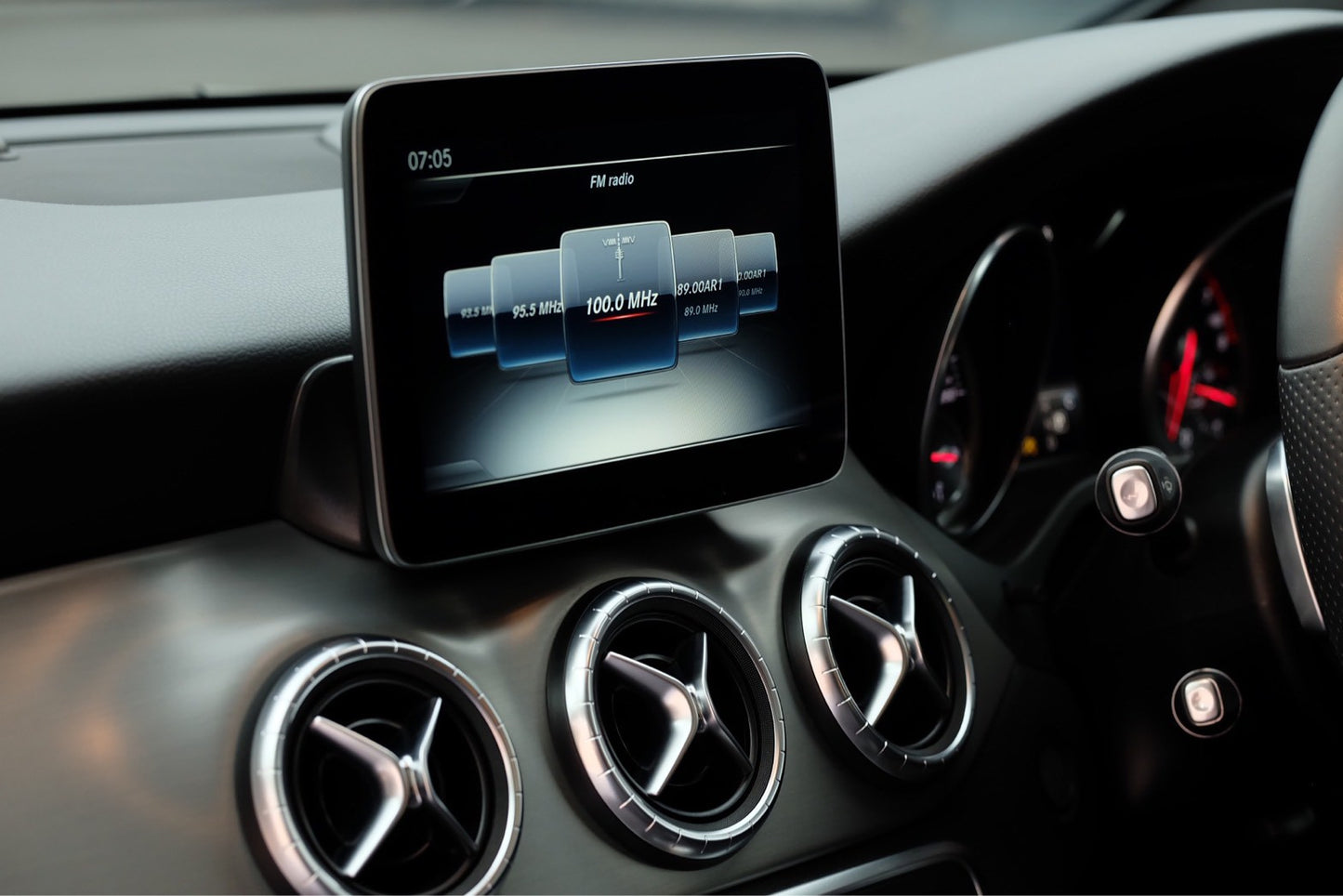 メルセデスベンツ CLA250 AMG ダイナミックフェイスリフト W117 2019