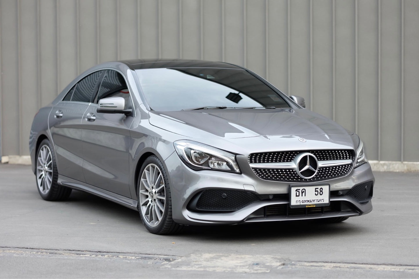 メルセデスベンツ CLA250 AMG ダイナミックフェイスリフト W117 2019